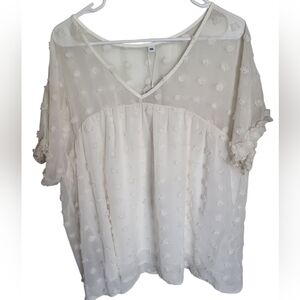 Cute White Floral Women's Top Size XXL